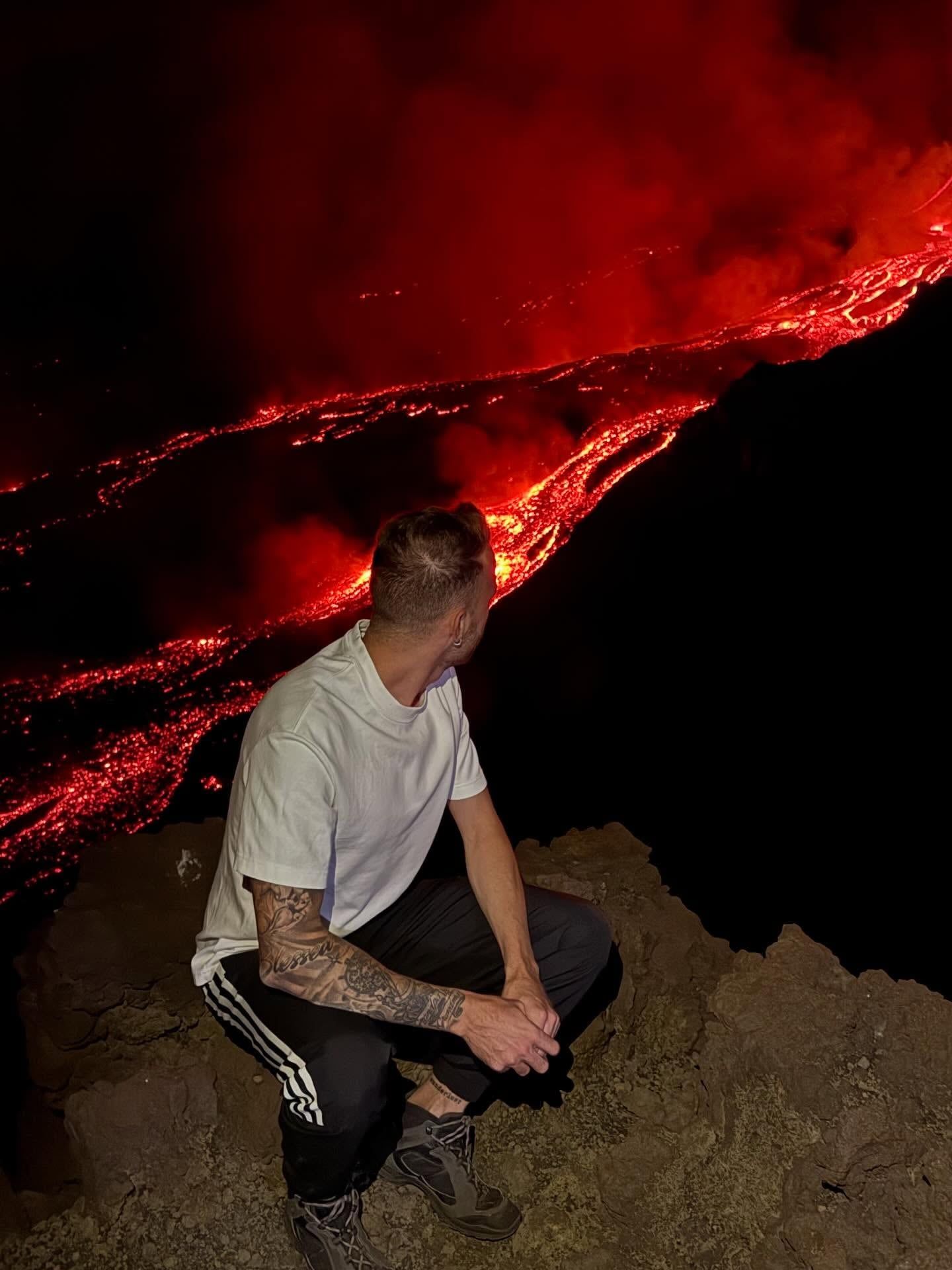 Mount Etna tour visitor photo